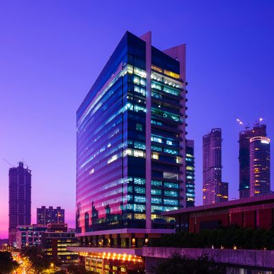 glassclad-skyscrapers-central-mumbai-reflecting-sunset-hues-blue-hour